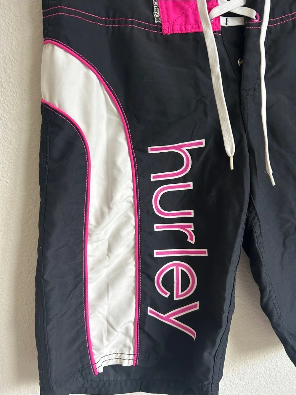 Y2K Hurley Fall 2008 Black with Pink Trim Swim Shorts